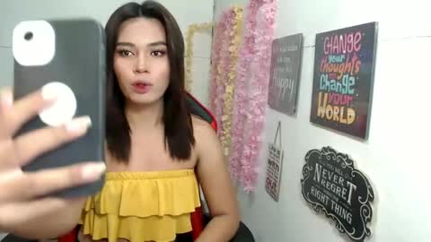 Snapshot of binimika chatting on 03.02.25 BINI MIKA online show from 03.02.25