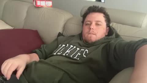 Snapshot of bisexualchubbyboy chatting on 01.16.25 james online show from 01.16.25