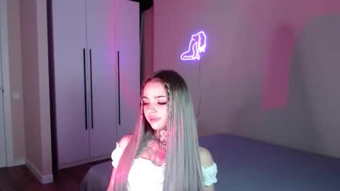 Snapshot of bklfeya chatting on 11.06.25 bklfeya online show from 11.06.25