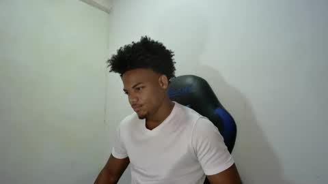 tu morenito online show from 10.04.25