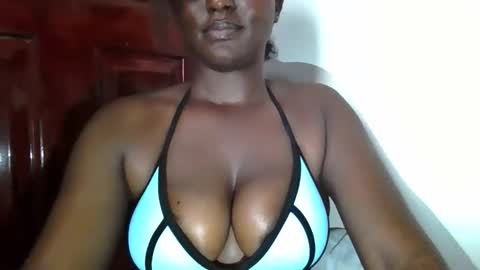 Snapshot of black_paanther chatting on 09.28.25 black_paanther online show from 09.28.25