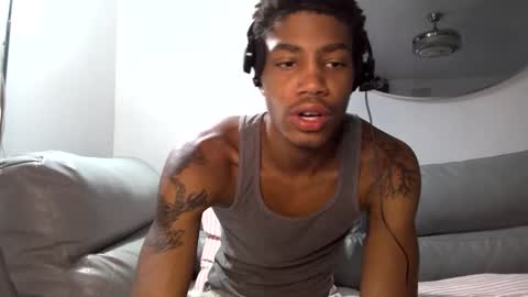 Snapshot of blackbulltitus chatting on 10.13.25 BlackBullTitus online show from 10.13.25