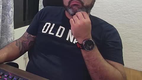 Snapshot of blackfirebird chatting on 10.11.25 blackfirebird online show from 10.11.25