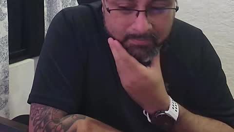 Snapshot of blackfirebird chatting on 10.29.25 blackfirebird online show from 10.29.25