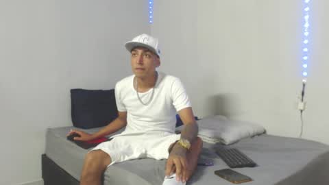 Snapshot of blackskull22x chatting on 10.30.25 Scott IMDEPENDIENT MODEL online show from 10.30.25