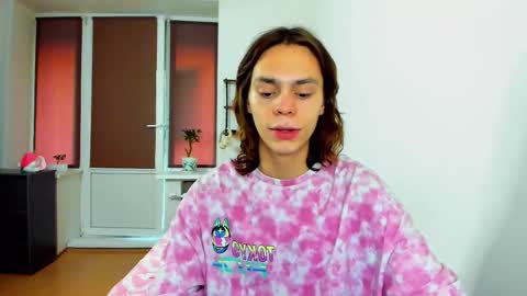 Snapshot of blazet0ne chatting on 09.30.25 David online show from 09.30.25