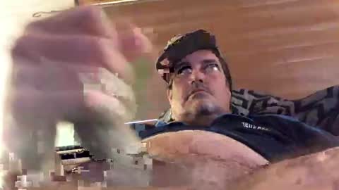 Snapshot of blazinawin chatting on 10.20.25 FreshCut online show from 10.20.25