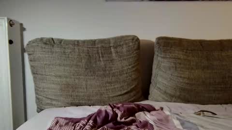 Snapshot of blazinghoney chatting on 10.26.25 Honey online show from 10.26.25