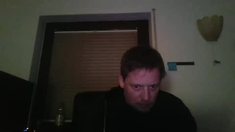 Snapshot of blonde32m chatting on 12.01.24 blonde32m online show from 12.01.24