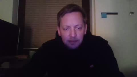 Snapshot of blonde32m chatting on 12.27.24 blonde32m online show from 12.27.24