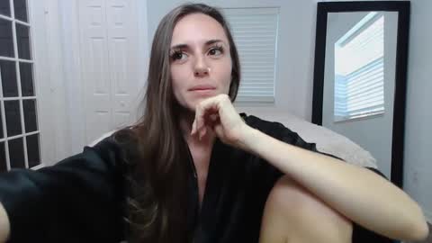 Snapshot of blowjobboss chatting on 12.16.24 Sarah Zee online show from 12.16.24