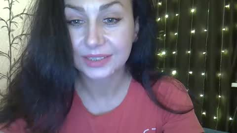 Snapshot of blue_berryx chatting on 12.04.24 blue_berryx online show from 12.04.24