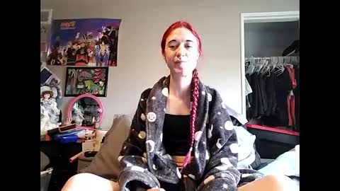 Snapshot of bluebloodednorsewitch chatting on 12.18.24 bluebloodednorsewitch online show from 12.18.24