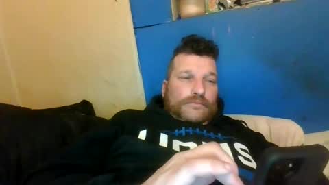 bluedemoneyes1986 online show from 02.26.25