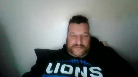 bluedemoneyes1986 online show from 02.28.25