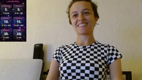 Snapshot of bluevixen7 chatting on 09.26.25 bluevixen7 online show from 09.26.25