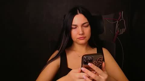 Snapshot of blum_kelly chatting on 10.14.25 Kelly online show from 10.14.25