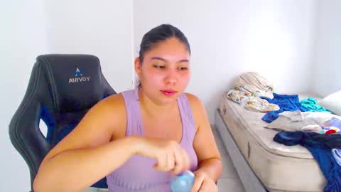  Hey guysI am BrendaWelcome my room online show from 10.19.25