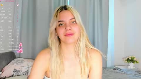 Chloe online show from 10.04.25