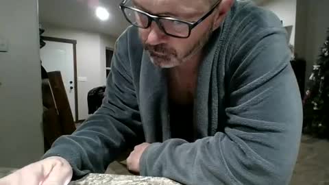 Snapshot of bobjones5003 chatting on 12.10.24 bobjones5003 online show from 12.10.24