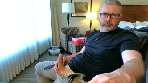 Snapshot of bobjones5003 chatting on 02.28.25 bobjones5003 online show from 02.28.25