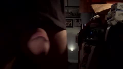 Snapshot of bodiddly64 chatting on 10.10.25 bodiddly64 online show from 10.10.25