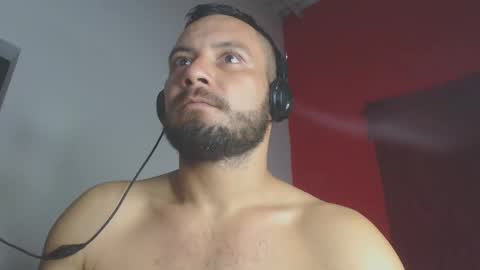 Snapshot of body_xxx chatting on 12.24.24 body xxx online show from 12.24.24