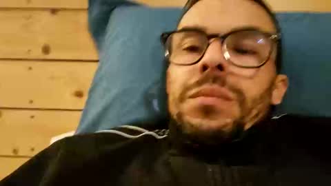 Snapshot of bomale89 chatting on 12.23.24 bomale89 online show from 12.23.24