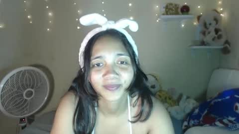 Snapshot of bombon_205661 chatting on 10.12.25 Melanie online show from 10.12.25
