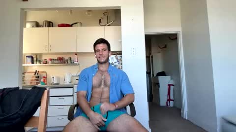 Snapshot of bondi333 chatting on 02.13.25 Bondi online show from 02.13.25