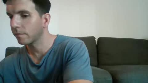 Snapshot of bondi333 chatting on 11.03.25 Bondi online show from 11.03.25