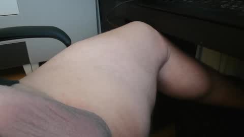 Bonobooy online show from 01.01.25