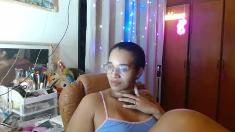 Snapshot of bonvivantb chatting on 03.02.25 Queen Bon Vivantt online show from 03.02.25