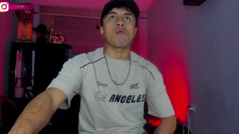 Snapshot of boy_nauthy chatting on 02.05.25 boy_nauthy online show from 02.05.25