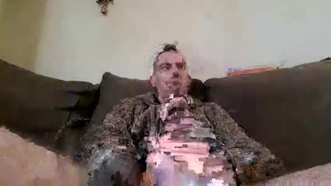 Snapshot of boybcn19 chatting on 01.07.25 Your slavesexx19 online show from 01.07.25