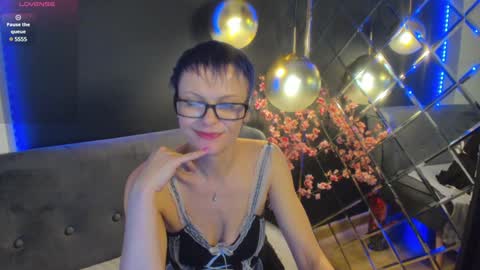Snapshot of brandipoetic chatting on 01.27.25 Brandi online show from 01.27.25