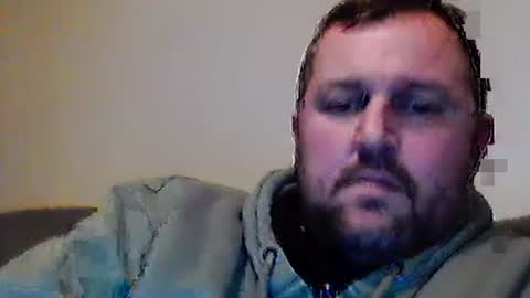 Snapshot of brasso1982 chatting on 01.05.25 willywinker online show from 01.05.25