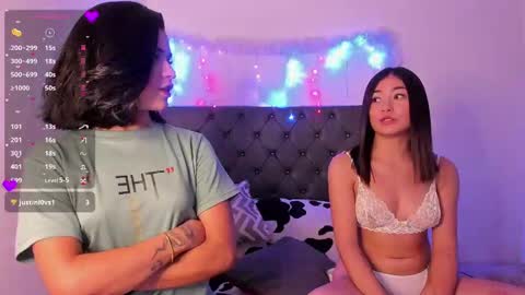 Snapshot of brave_heart__ chatting on 02.14.25 Khate online show from 02.14.25