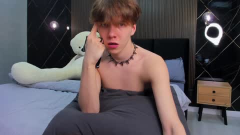 Snapshot of braxiboy chatting on 01.24.25 Brax online show from 01.24.25