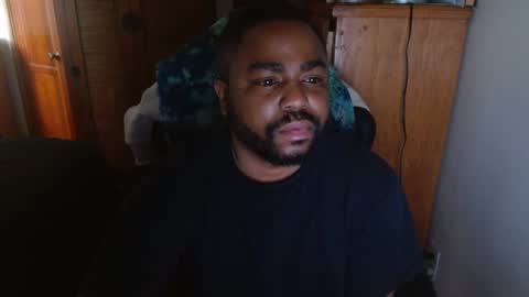 Snapshot of breadw1nnah chatting on 02.22.25 Breadw1nnah online show from 02.22.25