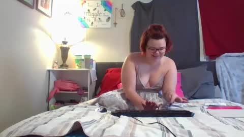 Snapshot of bree5566 chatting on 01.28.25 Bree5566 online show from 01.28.25