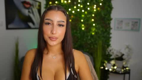 Snapshot of bree__morgan chatting on 09.13.25 Bree online show from 09.13.25