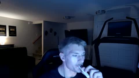 Snapshot of brentbarbasol chatting on 09.11.25 BrentBarbasol online show from 09.11.25