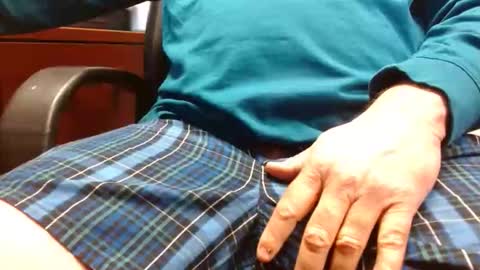 Snapshot of bri19741974 chatting on 11.01.25 WorkinandPlayin online show from 11.01.25