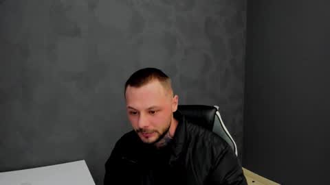 Snapshot of brianhunts chatting on 03.03.25 Brian online show from 03.03.25