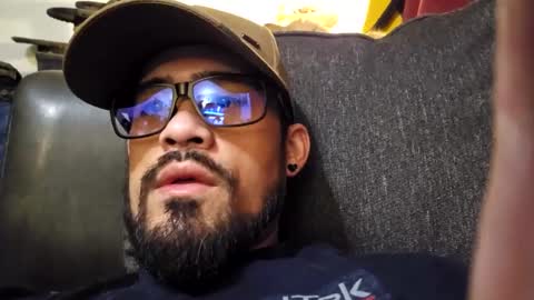 Snapshot of brownboyt chatting on 09.13.25 brownboyt online show from 09.13.25