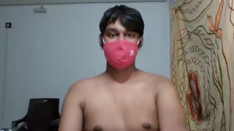 Snapshot of brownguy2505 chatting on 01.17.25 brownguy2505 online show from 01.17.25