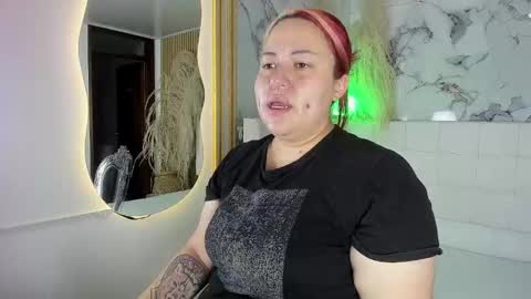 Bruja SCarlata online show from 10.14.25