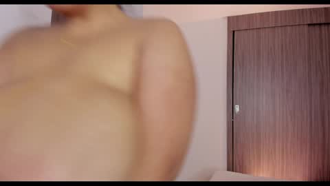 Snapshot of brunnahart chatting on 12.12.24 online show from 12.12.24