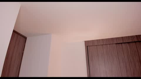 Snapshot of brunnahart chatting on 01.18.25 online show from 01.18.25